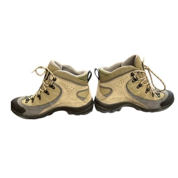 "ASOLO" Lady's Hiking Boot SZ 9 Made In Romania FSN 70 GTX Waterproof SEE PICS - Picture 3 of 11